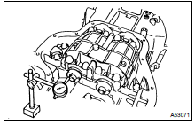 INSPECT BALANCESHAFT THRUST CLEARANCE