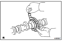 INSPECT NO.2 CAMSHAFT (EXHAUST)