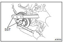 REMOVE CRANKSHAFT PULLEY