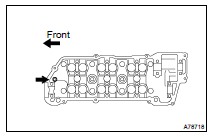 REMOVE CYLINDER HEAD LH