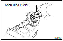  INSTALL CAMSHAFT SUB GEAR