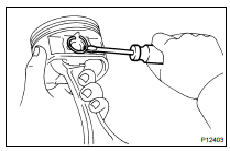 REMOVE PISTON PIN HOLE SNAP RING