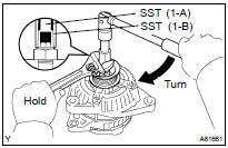 REMOVE GENERATOR PULLEY