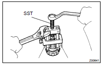 REMOVE REAR DRIVE PINION FRONT TAPERED ROLLER BEARING