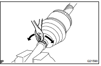 REMOVE REAR DRIVE SHAFT OUTBOARD JOINT BOOT LH NO.2 CLAMP