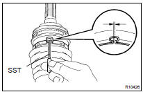 INSTALL FRONT AXLE OUTBOARD JOINT BOOT LH