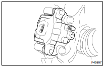 REMOVE DISC BRAKE CYLINDER ASSY REAR LH