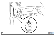  REMOVE GLOVE COMPARTMENT DOOR ASSY