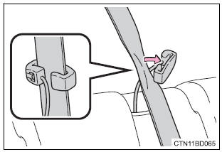 Toyota Highlander. Seat belt comfort guide